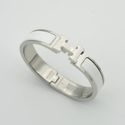 Mysitc H WHITE BRACELET