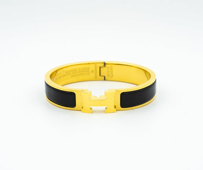 Mysitc H BLACK BRACELET
