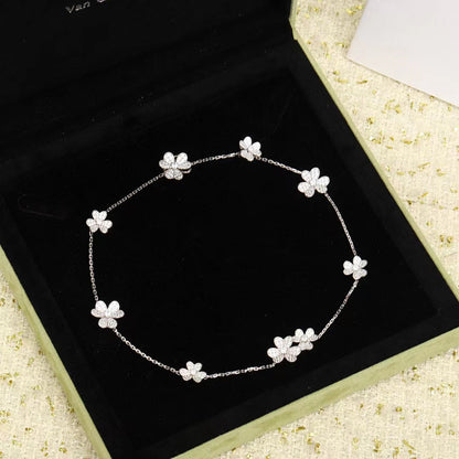 Mysitc FRIVOLE SILVER 9 FLOWERS NECKLACE