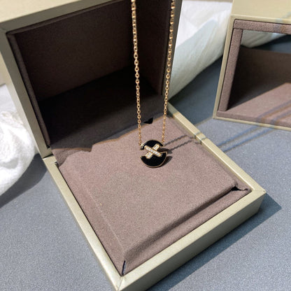 Mysitc JEUX DE PINK GOLD DIAMOND NECKLACE