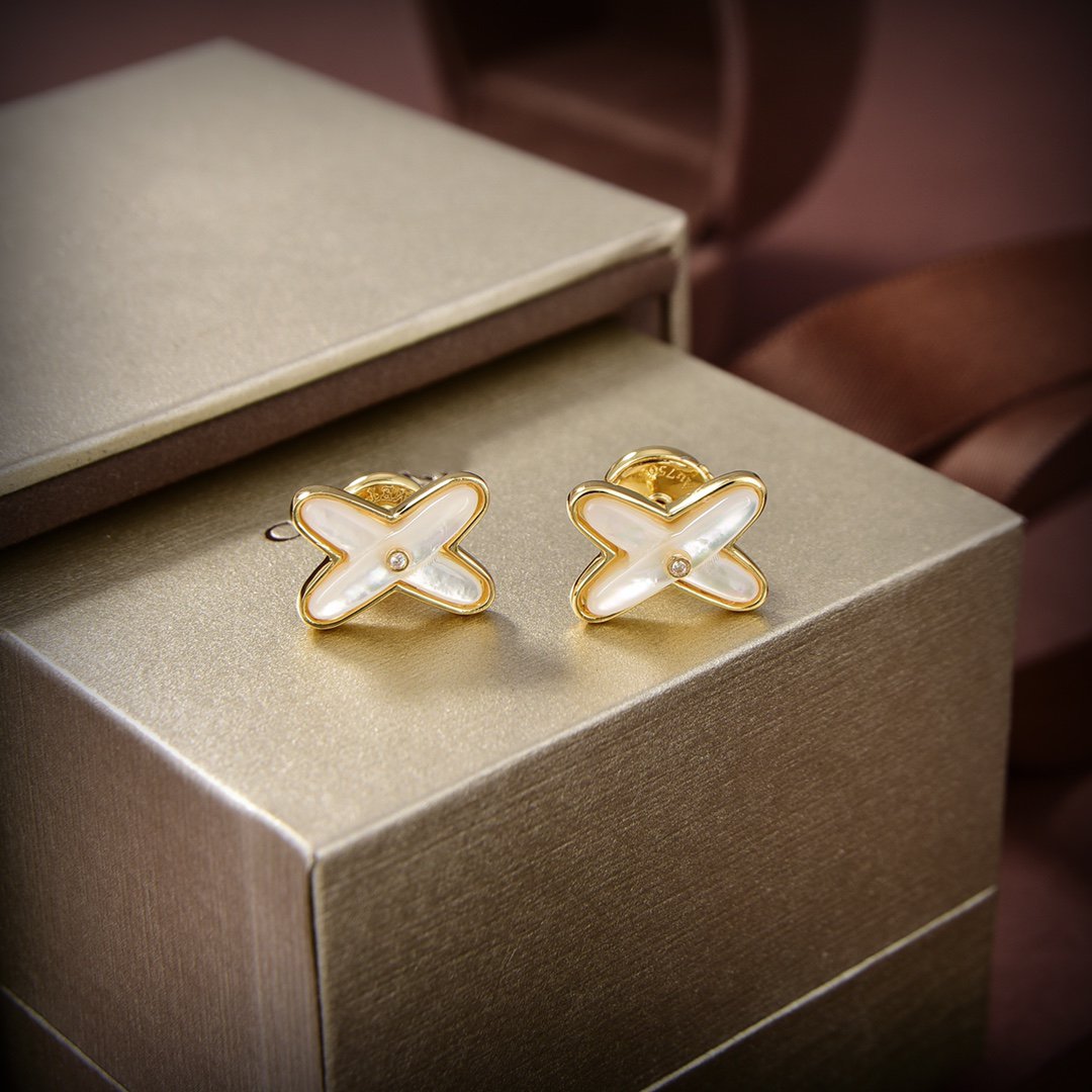 Mysitc JEUX DE WHITE MOP GOLD DIAMOND EARRINGS