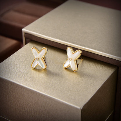Mysitc JEUX DE WHITE MOP GOLD DIAMOND EARRINGS
