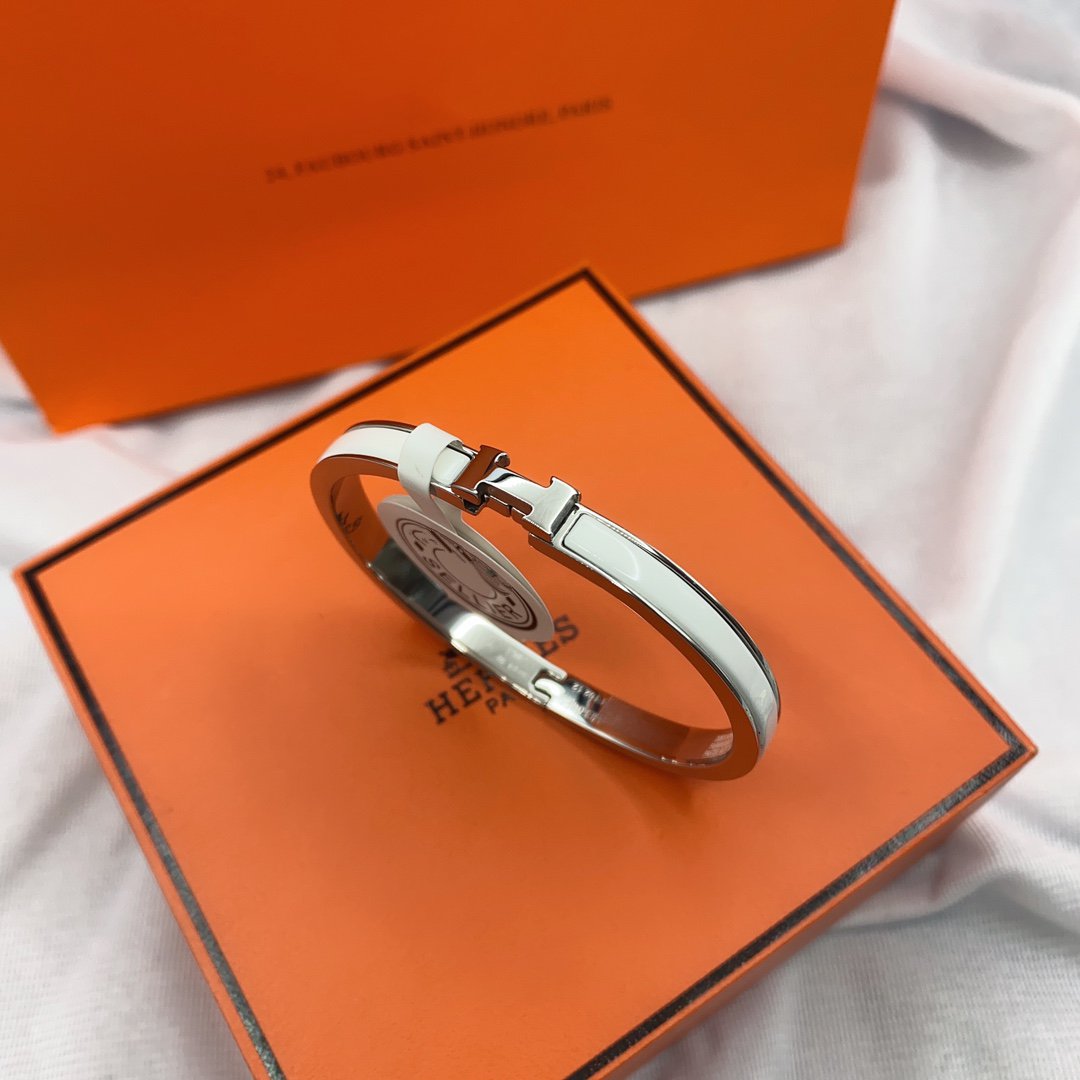 Mysitc CLASSIC HM CLIC WHITE 8MM ENAMEL BRACELET