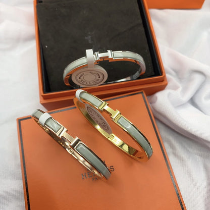 Mysitc CLASSIC HM CLIC GREEN 8MM ENAMEL BRACELET