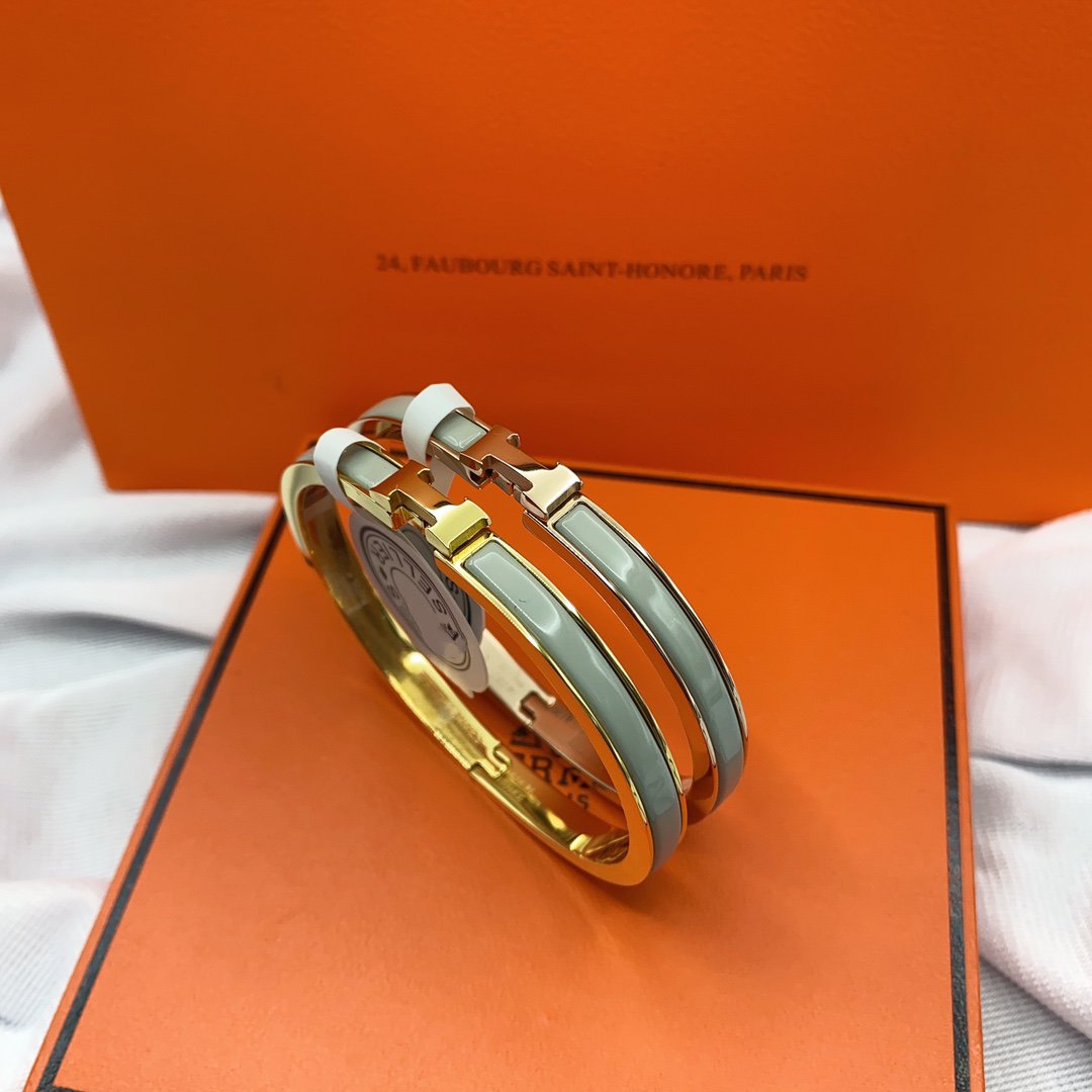 Mysitc CLASSIC HM CLIC GREEN 8MM ENAMEL BRACELET