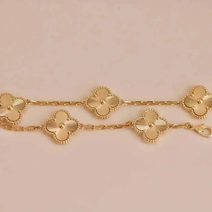 [Mysitc ]New  CLOVER 5 MOTIF LASER BRACELET COLLECTION
