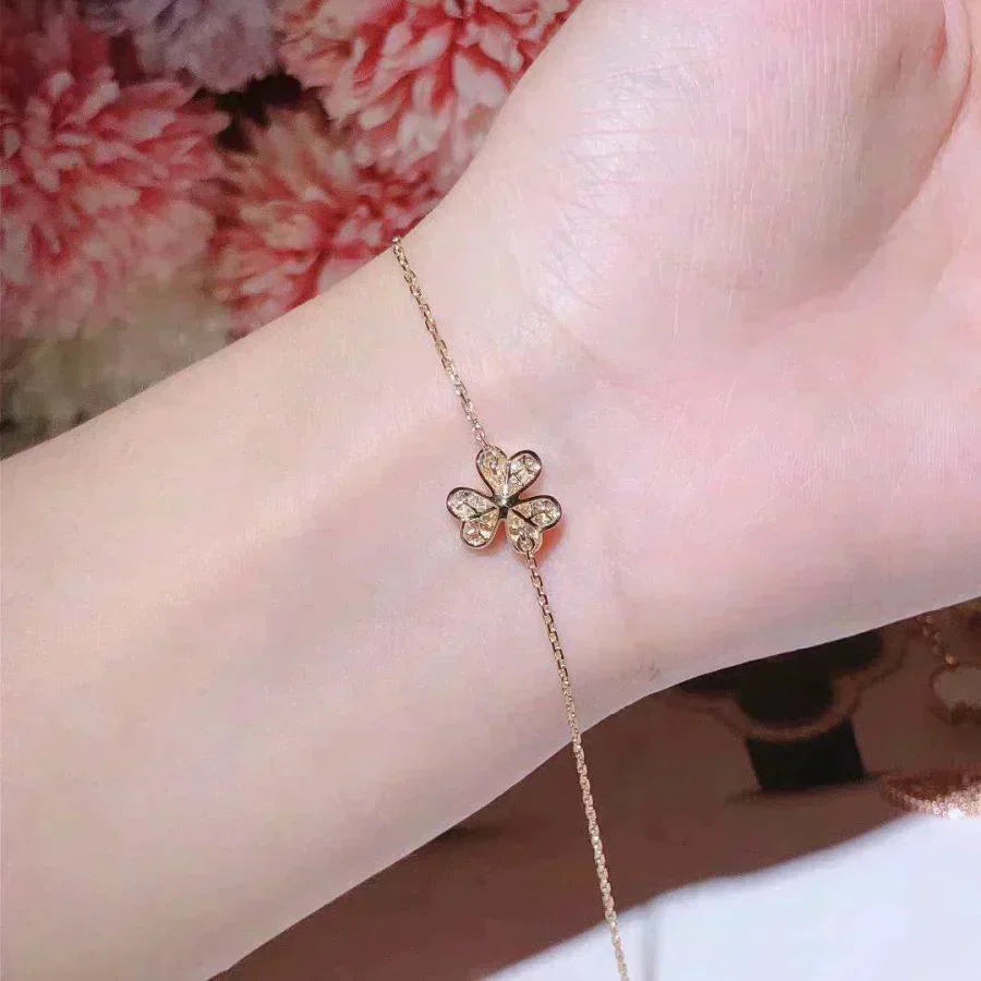 Mysitc FRIVOLE GOLD FLOWER DIAMOND BRACELET