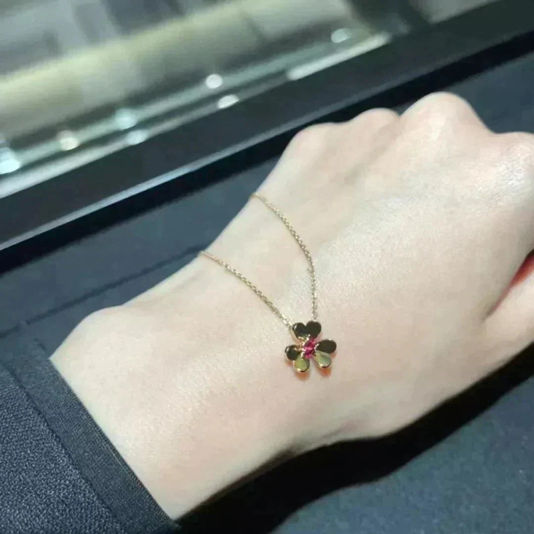 Mysitc FRIVOLE GOLD FLOWER NECKLACE