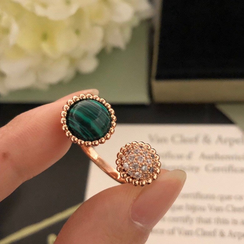Mysitc PERLEE COULEURS DIAMOND ROSE GOLD BETWEEN THE FINGER RING